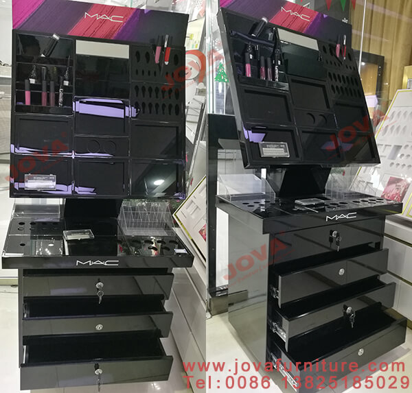 makeup display stands